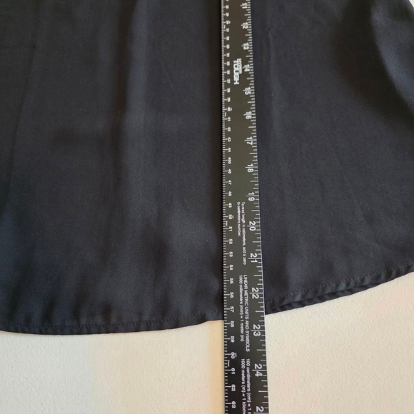 G By Guess Black Sleeveless Top Size S - Picture 9 of 9